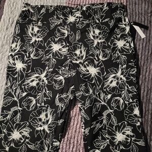 Floral Black and White Women's Pants